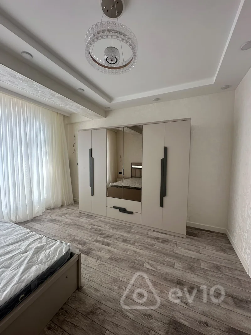 2 otaqlı mənzil, 112 m², azadliq metro — kirayə — Mənzil, Bakı (8)