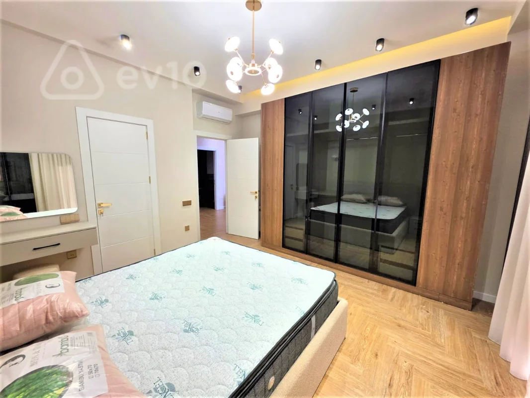 3 otaqlı mənzil, 120 m², Mərkəzi Bulvar küç — kirayə — Mənzil, Bakı (4)
