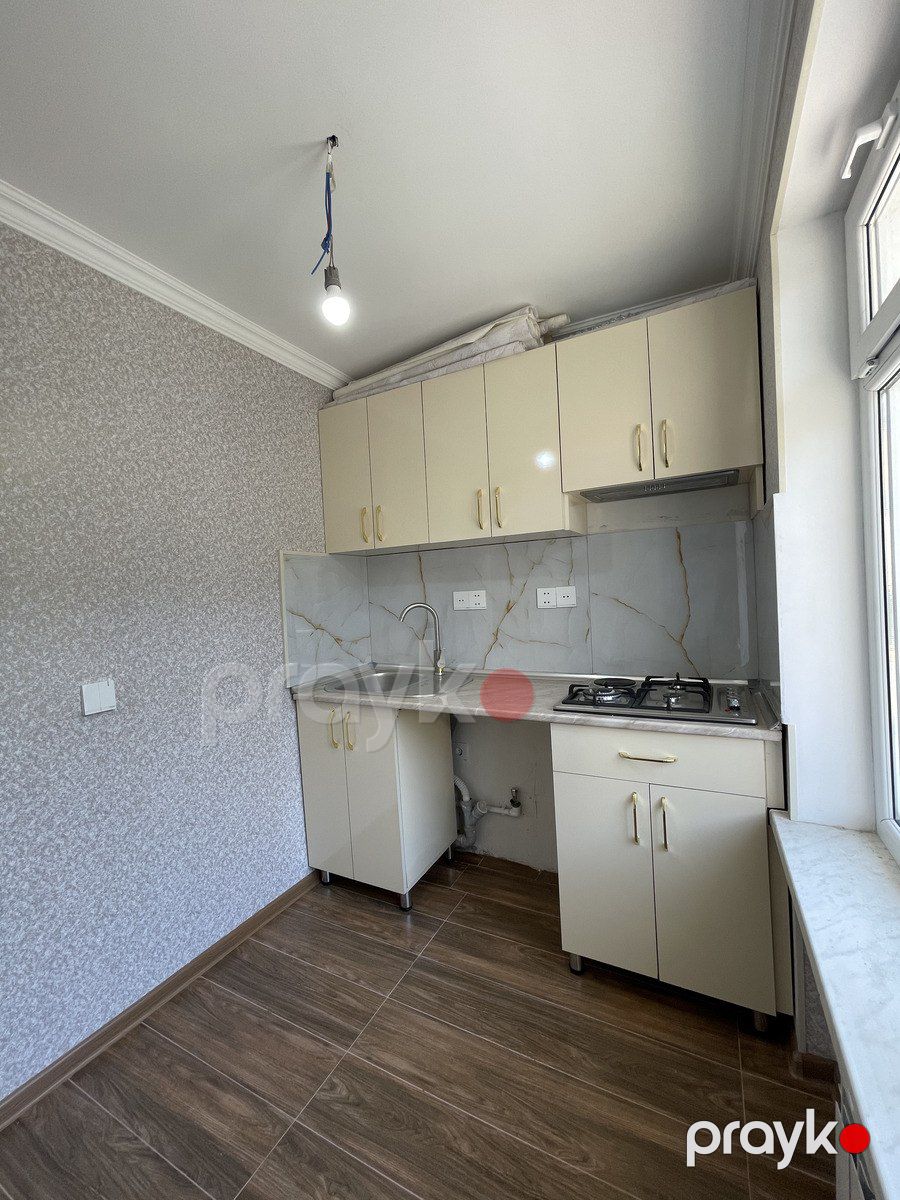 Satılır 3 otaqlı köhnə tikili 75 m² — Mənzil, Bakı (8)