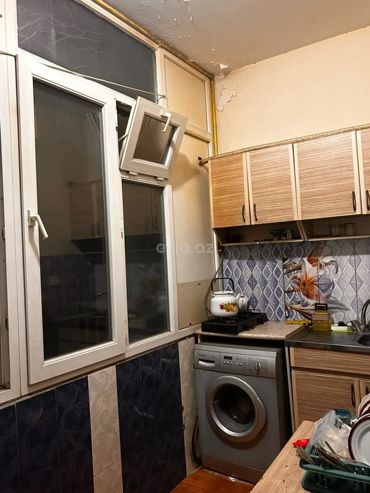 Kirayə 3 otaqlı mənzil Xalqlar Dostluğu metrosu yaxınlığında — Mənzil, Bakı (3)