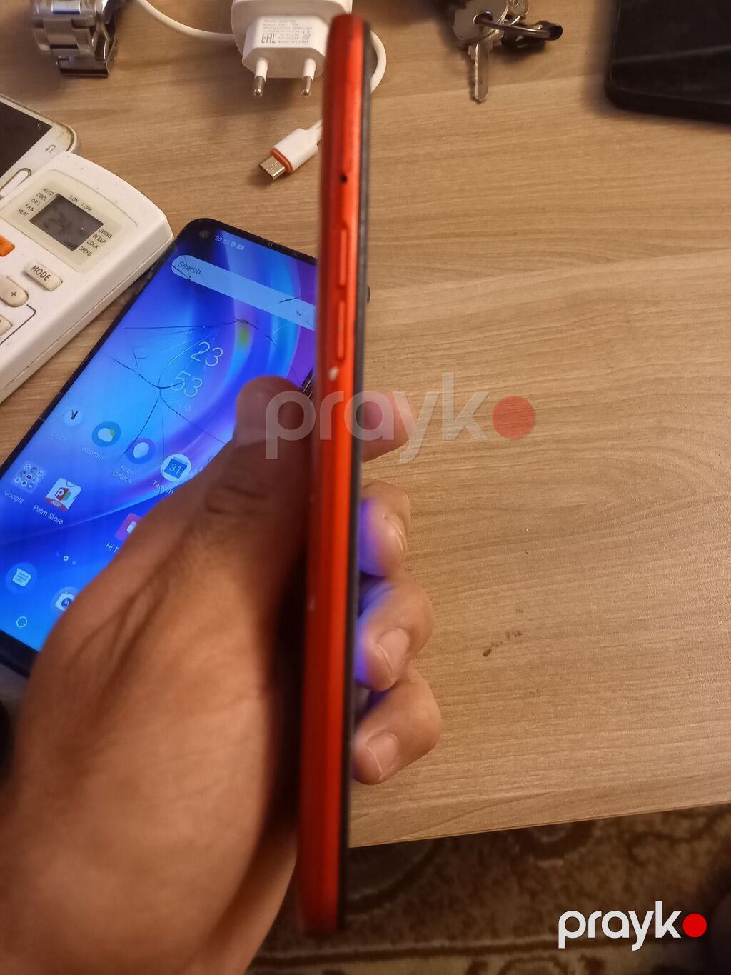 Realme C3, 2 GB, rəng - Qırmızı, Qırıq — Realme, Digah (2)