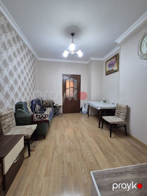 Satılır 2 otaqlı köhnə tikili 45 m² — Bakı