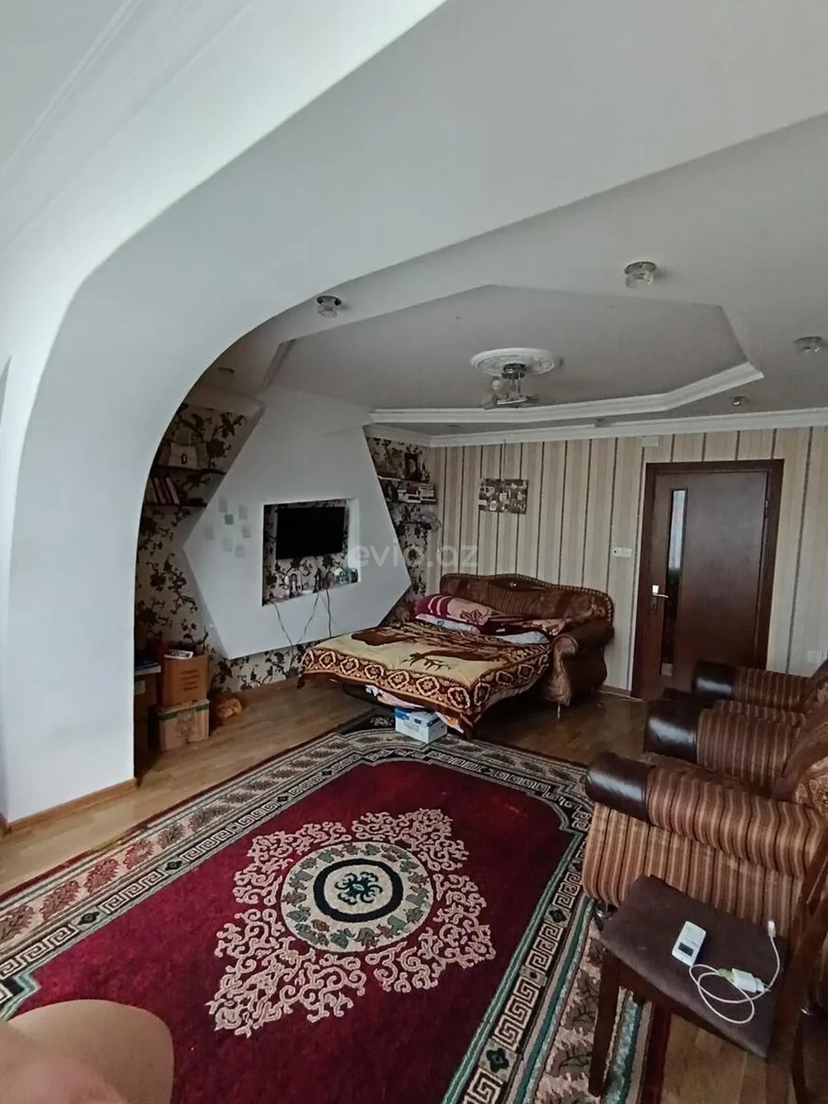 2 otaqlı orta təmirli mənzil satılır Nərimanov rayonunda — Mənzil, Bakı (2)
