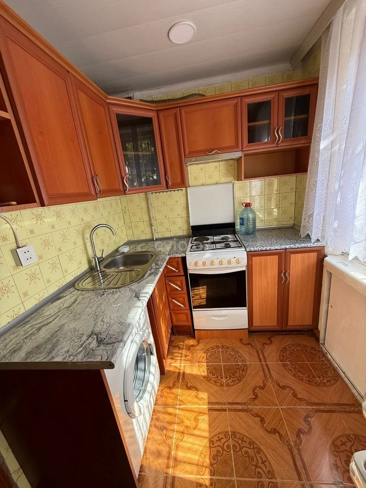 Kirayə 2 otaqlı mənzil Nəriman Nərimanov metrosu yaxınlığında — Mənzil, Bakı (6)