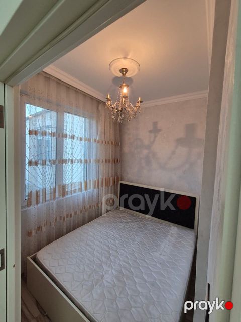 Satılır 2 otaqlı köhnə tikili 40 m² — Bakı