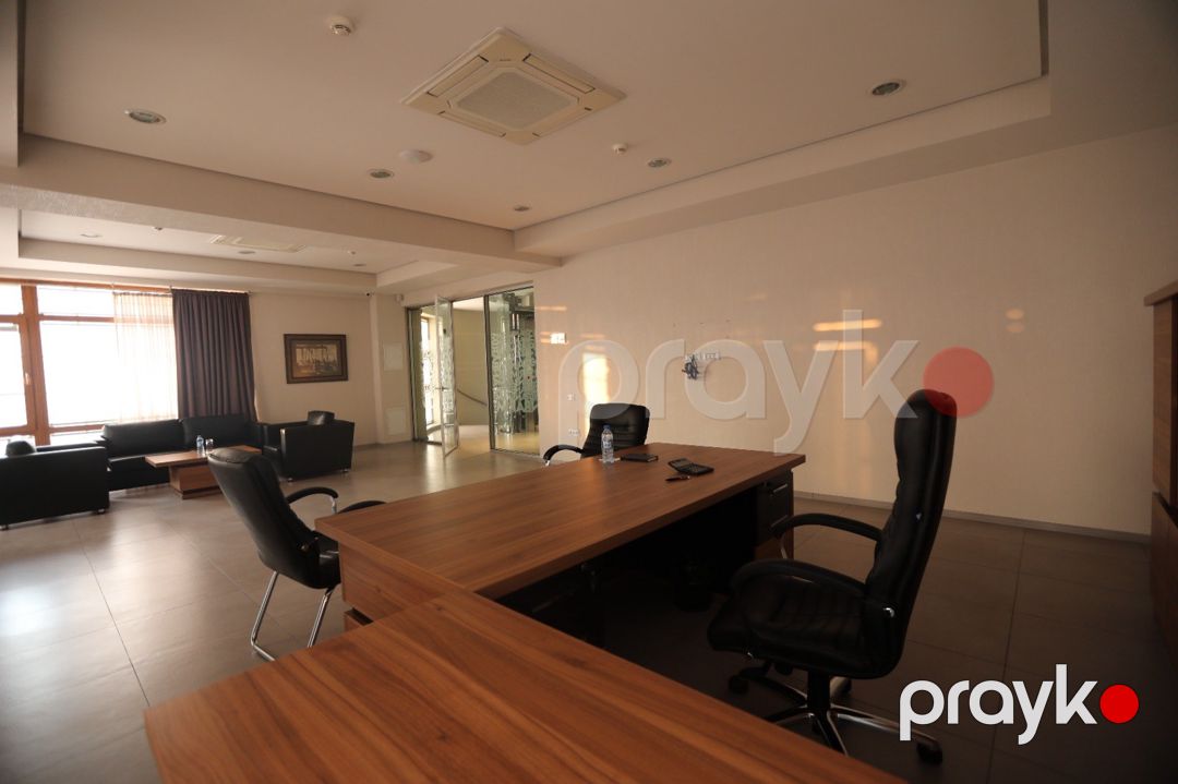 İcarəyə verilir 11 otaqlı ofis 490 m² — Ofis, Bakı (11)