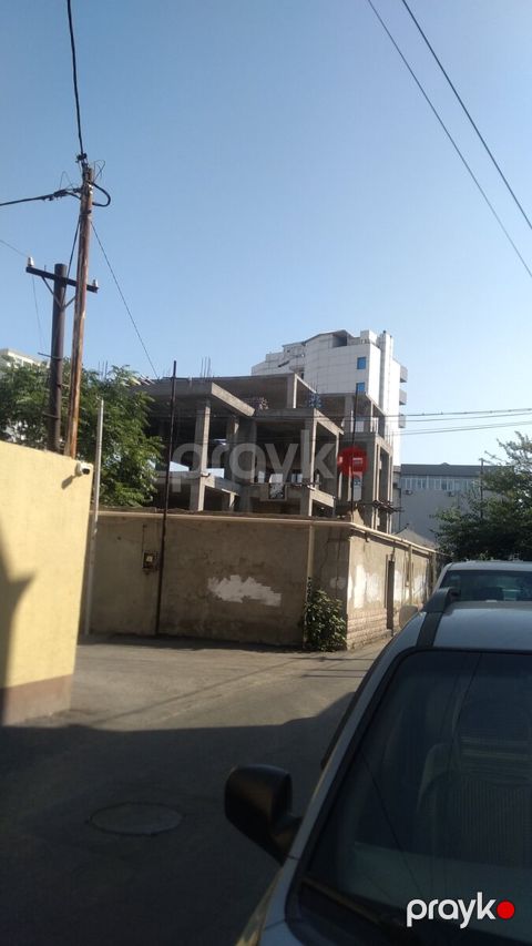 Satılır 7 otaqlı həyət evi/bağ evi 660 m² — Bakı