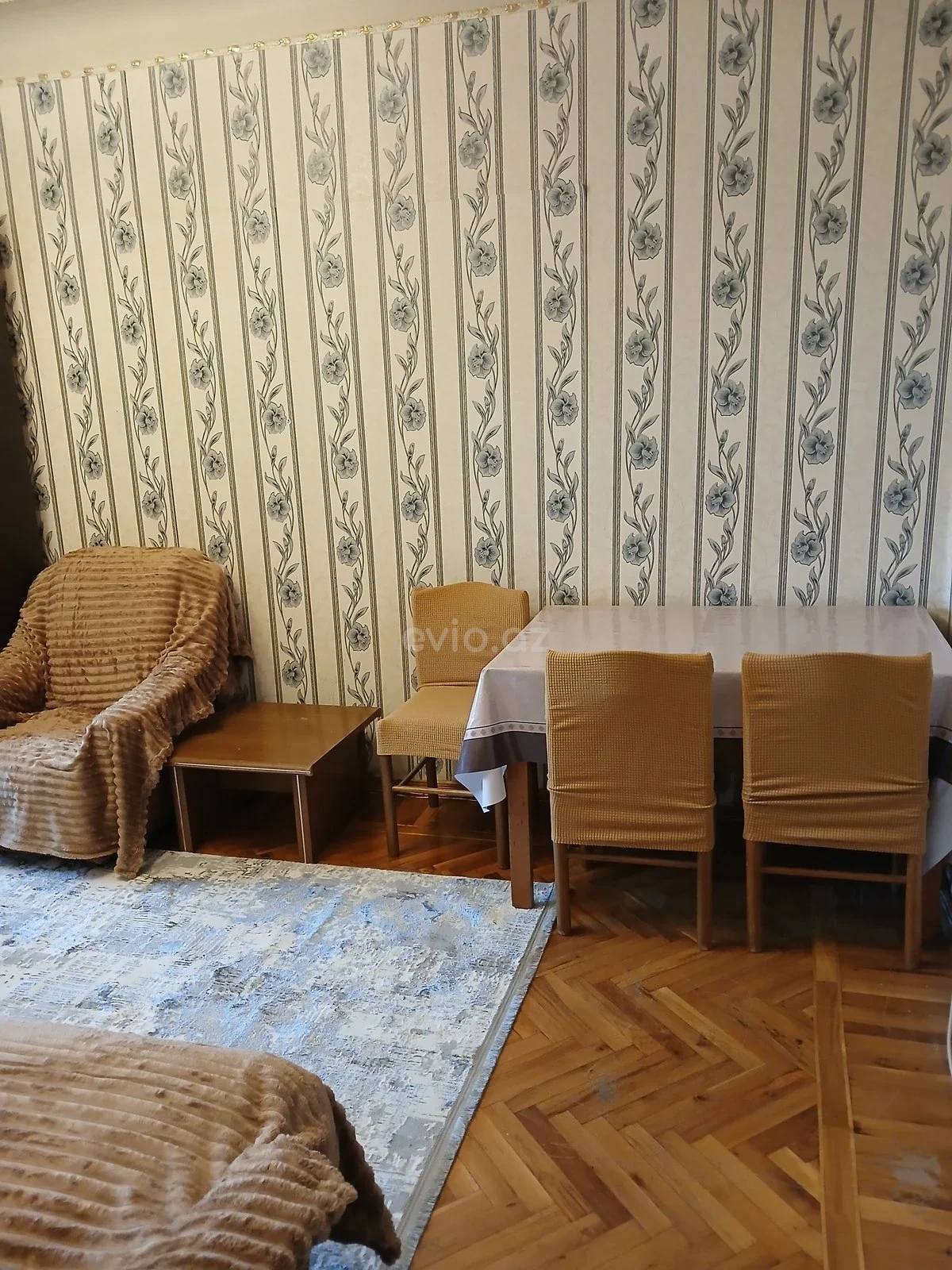Kirayə 2 otaqlı mənzil 9-cu mikrorayonda — Bakı