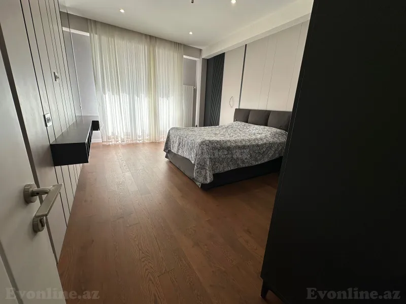 Satılır 2 otaqlı Mənzil Yeni tikili 95 m² Bakı, Xətai r., Ağ şəhər — Mənzil, Bakı (4)