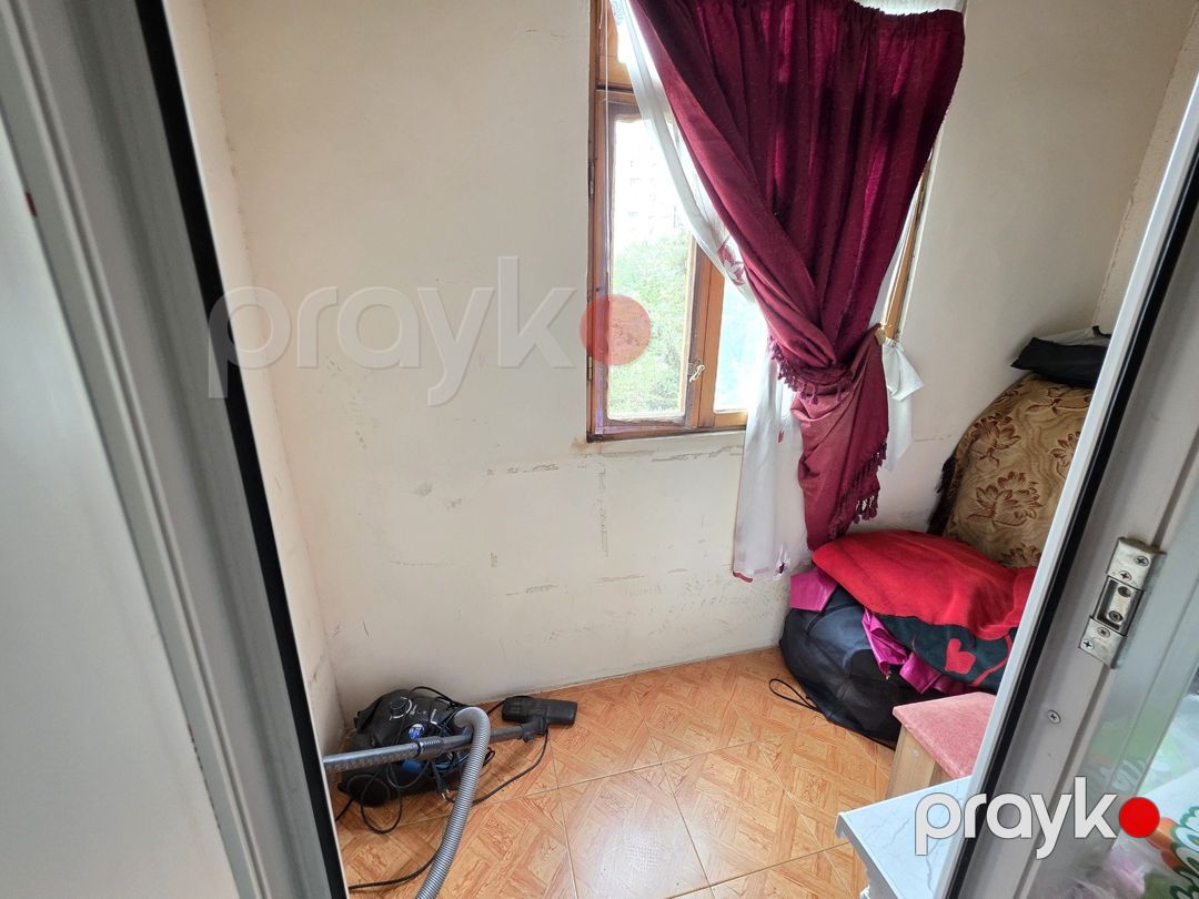 Satılır 1 otaqlı köhnə tikili 50 m² — Mənzil, Bakı (3)