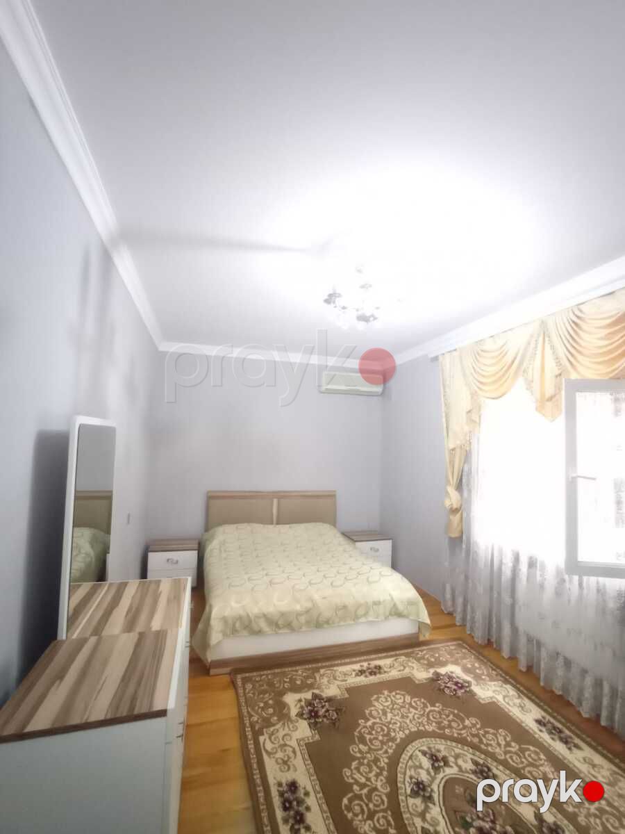 Həyət evi, Hüseyn Cavid küç — Ev, villa, Bakı (11)
