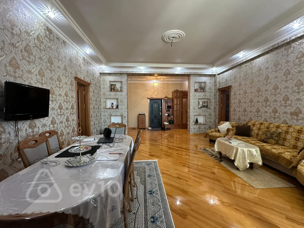 3 otaqlı mənzil, 105 m², Ə.V.Salamzadə küçəsi — Mənzil, Bakı (8)