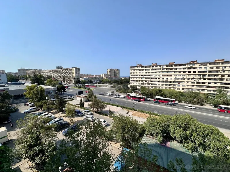Satılır 2 otaqlı Mənzil Köhnə tikili 60 m² Bakı, Nizami r., Xalqlar Dostluğu m — Bakı