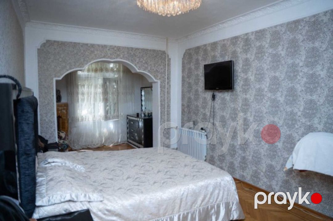 Satılır 5 otaqlı köhnə tikili 120 m² — Mənzil, Bakı (12)