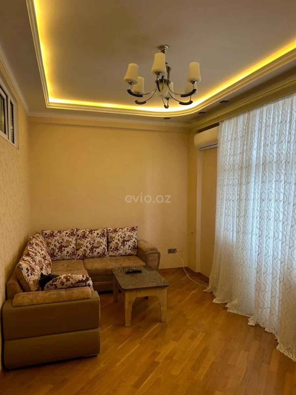 Kirayə 2 otaqlı mənzil Şah İsmayıl Xətai metrosu yaxınlığında — Mənzil, Bakı (2)