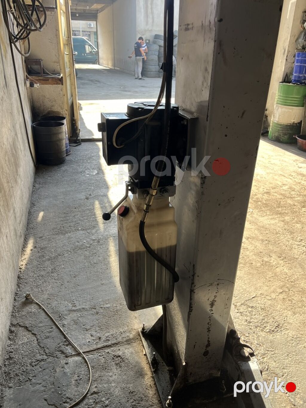 İki dirəkli hidravlik avtomobil qaldırıcı - Növü: 2 post lift — Avtoxidmət üçün, Digah (4)