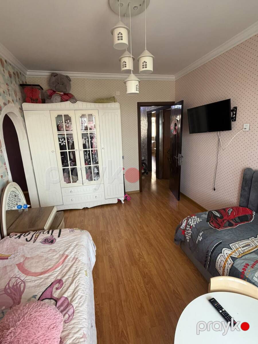 Satılır 4 otaqlı köhnə tikili 100 m² — Mənzil, Bakı (7)