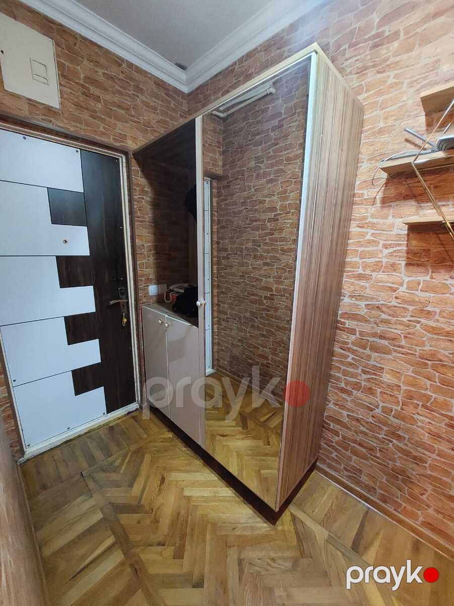 Satılır 4 otaqlı köhnə tikili 100 m² — Mənzil, Bakı (11)