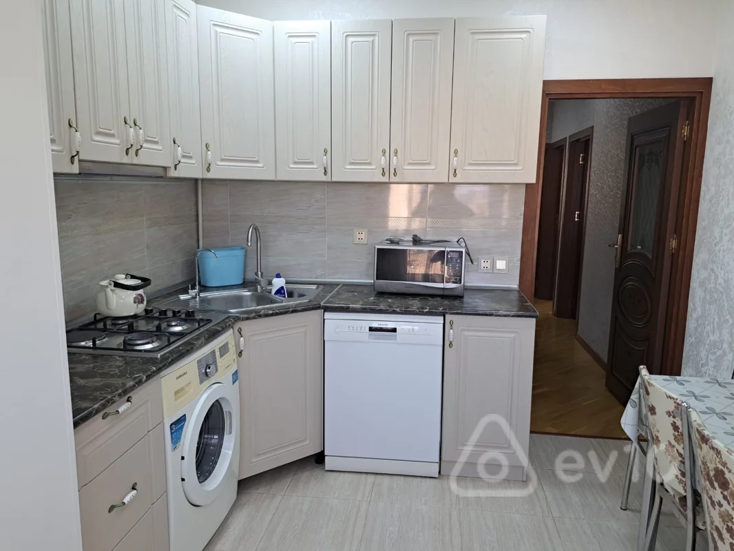 3 otaqlı mənzil, 88 m², Fərman məlikov — kirayə — Bakı