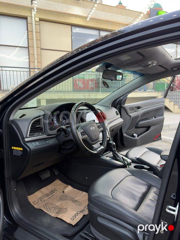 Hyundai Avante, 1.6 L, 2016 il, 245 000 km — Avtomobillər, Sumqayıt (12)
