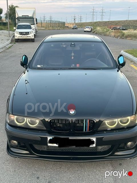 BMW 525, 2.5 L, 2001 il, 305 274 km — Bakı