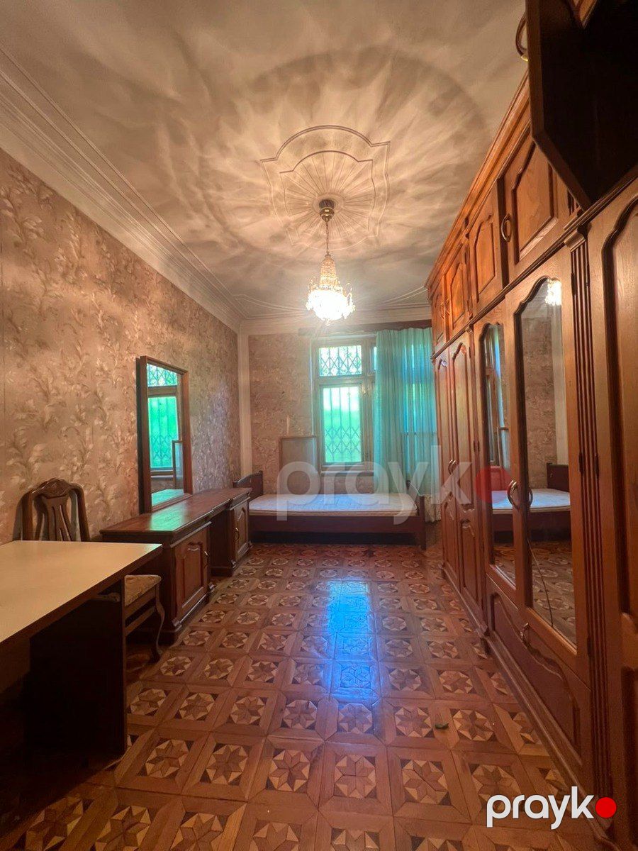 İcarəyə verilir 4 otaqlı köhnə tikili 110 m² — Mənzil, Bakı (3)