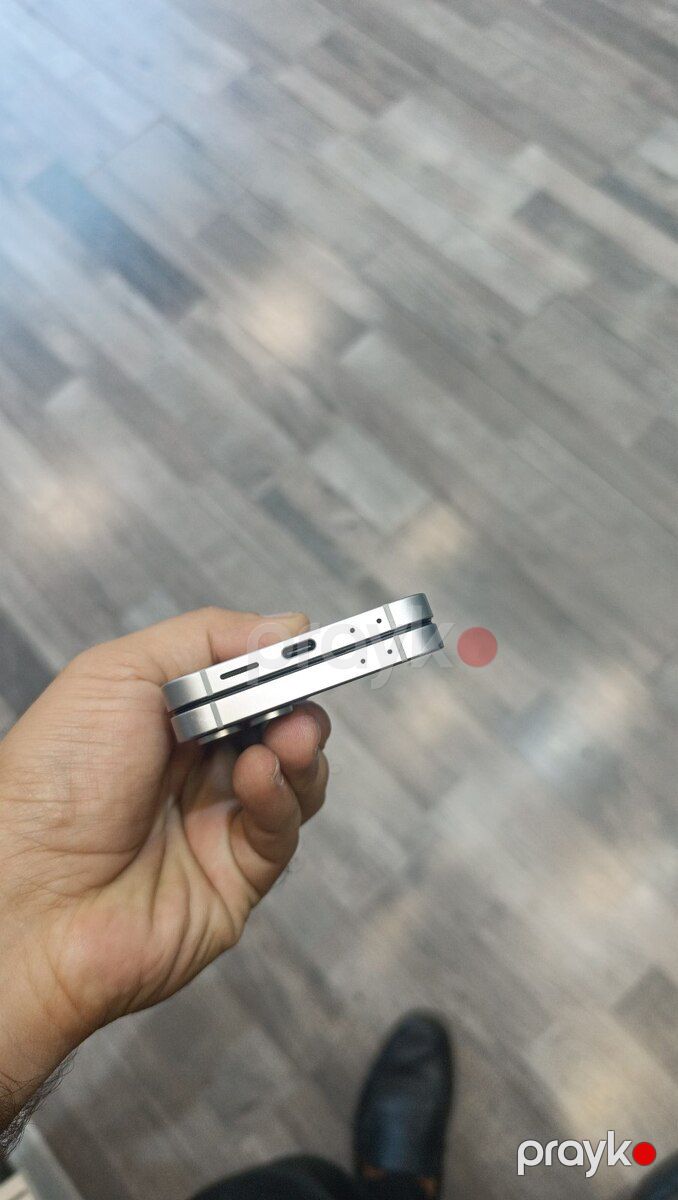 Samsung Galaxy Z Flip 6 Silver Shadow 256GB/12GB — Smartfonlar, Bakı (3)