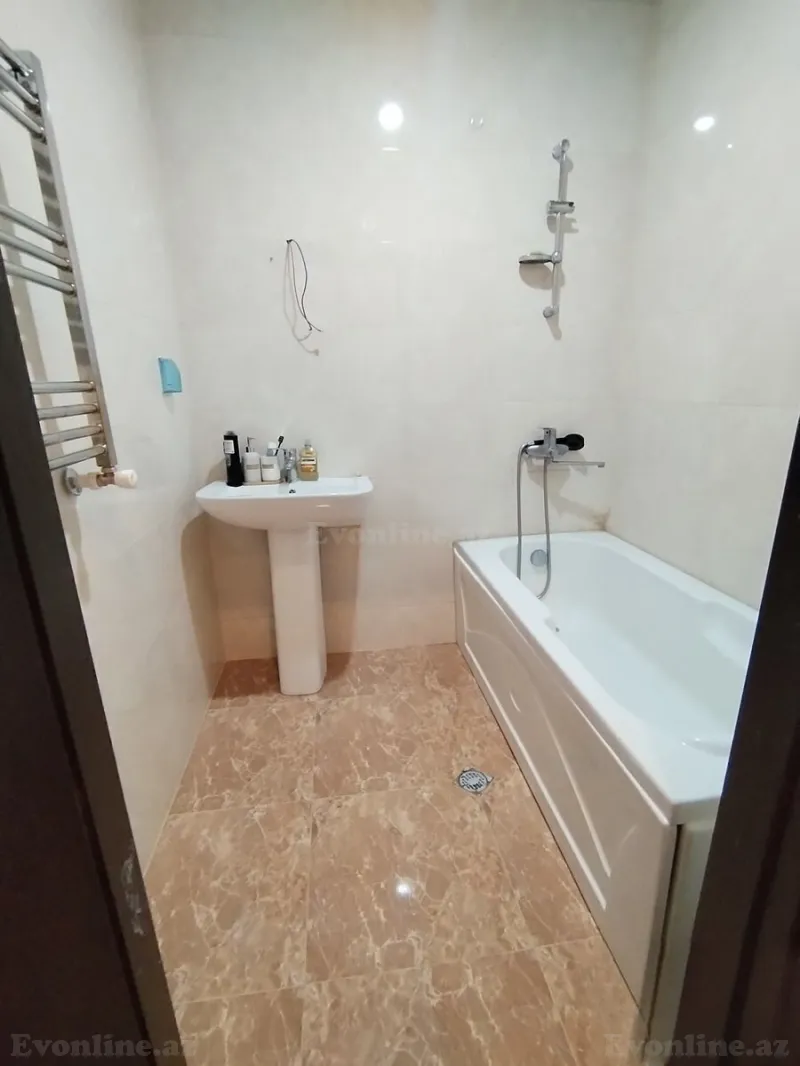 Satılır 3 otaqlı Mənzil Yeni tikili 75 m² Bakı, Suraxanı r — Mənzil, Bakı (5)
