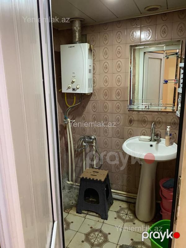 Satılır 4 otaqlı Bina evi menzil (Köhnə tikili), 70 m², Nizami rayonu — Mənzil, Bakı (8)