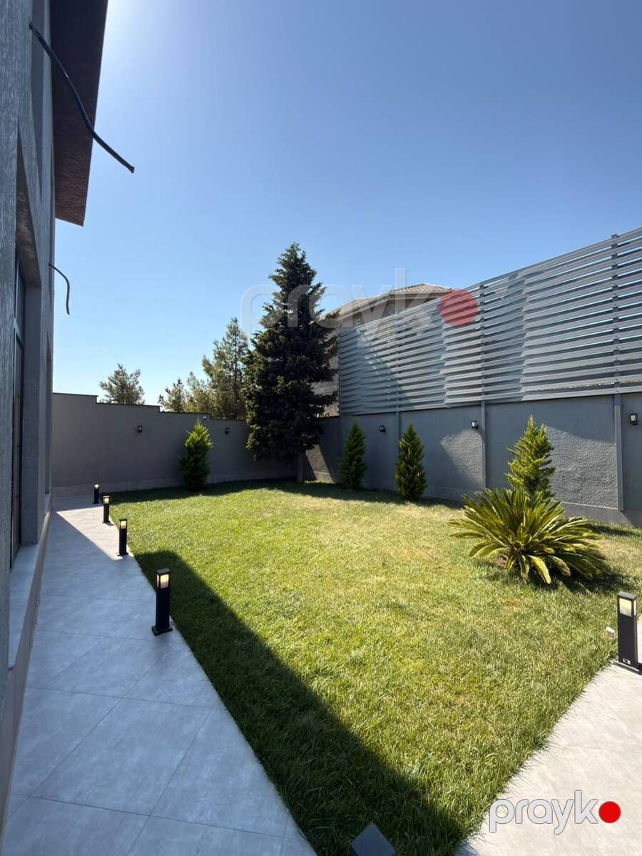 Satılır 5 otaqlı həyət evi/bağ evi 300 m² — Ev, villa, Bakı (8)
