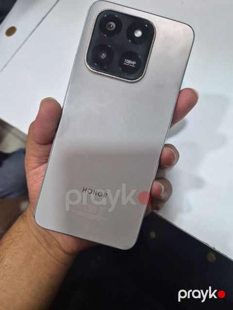 Ideal veziyetde Honor X7d satiram 4 aydir alinib — Bakı