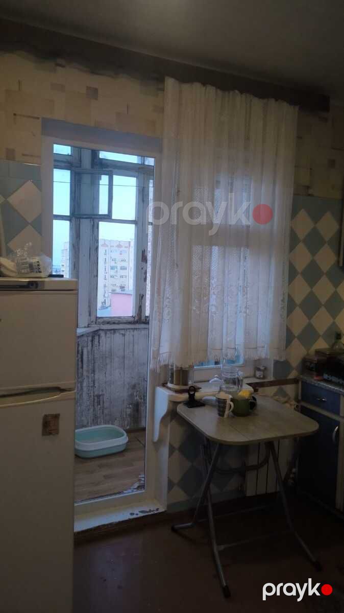 Satılır 2 otaqlı köhnə tikili 60 m² — Mənzil, Bakı (3)