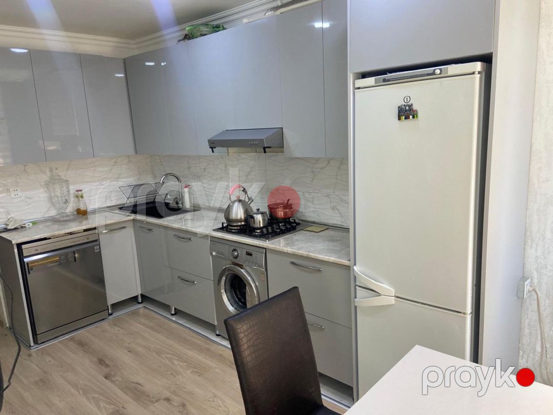 Satılır 4 otaqlı köhnə tikili 85 m² — Mənzil, Bakı (9)
