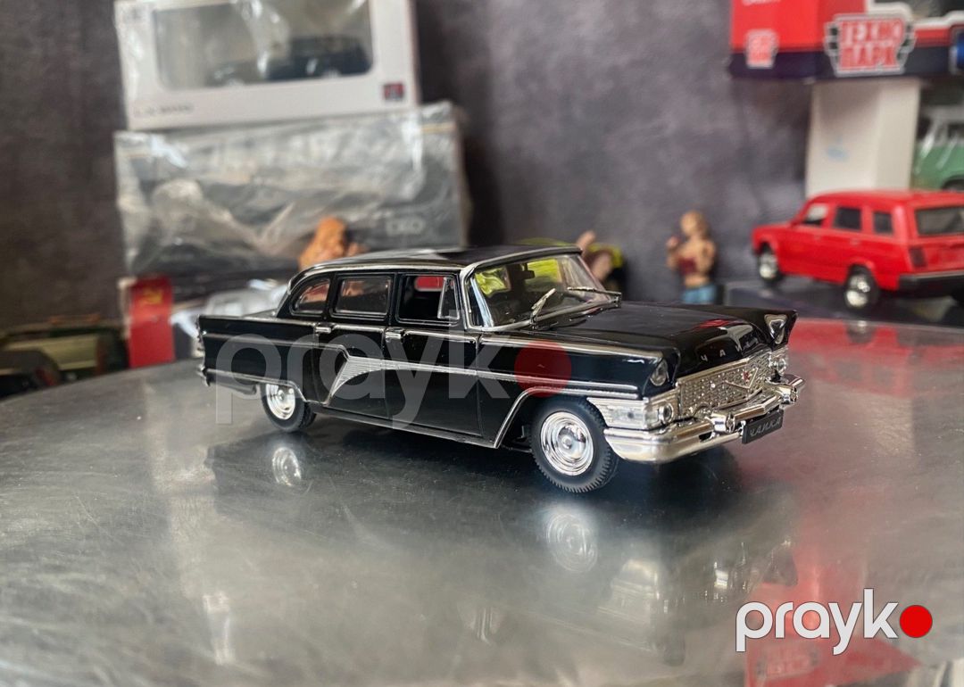 Коллекционная модель GAZ-13 Chayka black 1960 — Kolleksiyalar, Bakı (4)