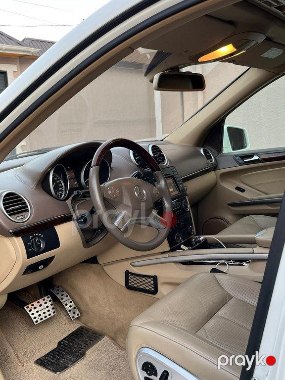 Mercedes GL 550 4MATIC, 5.5 L, 2011 il, 250 000 km — Avtomobillər, Bakı (11)
