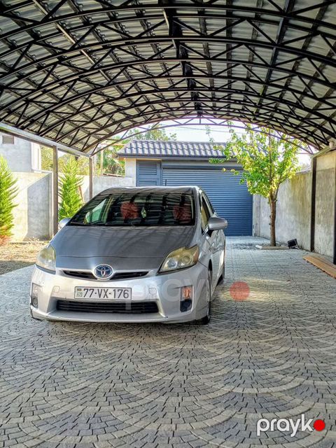 Toyota Prius, 1.8 L, 1.3 kWh, 2010 il, 692 000 km — Lənkəran