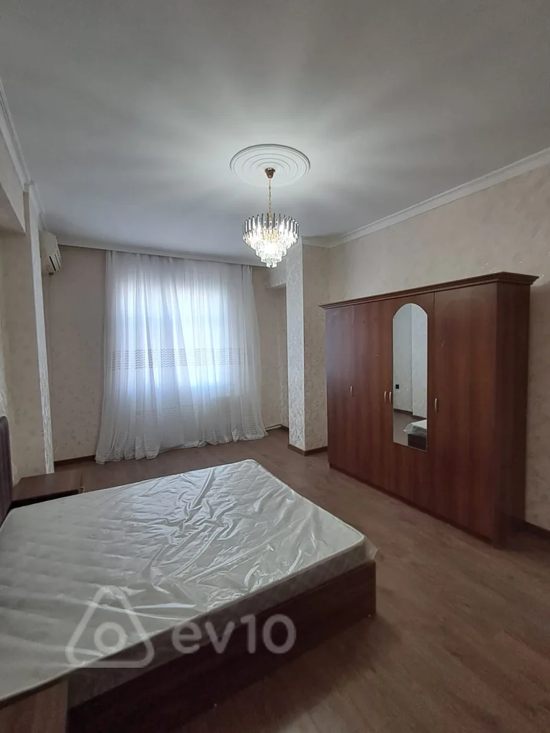 3 otaqlı mənzil, 115 m², Yasamal rn Akim Abbasov kucesi — kirayə — Mənzil, Bakı (7)