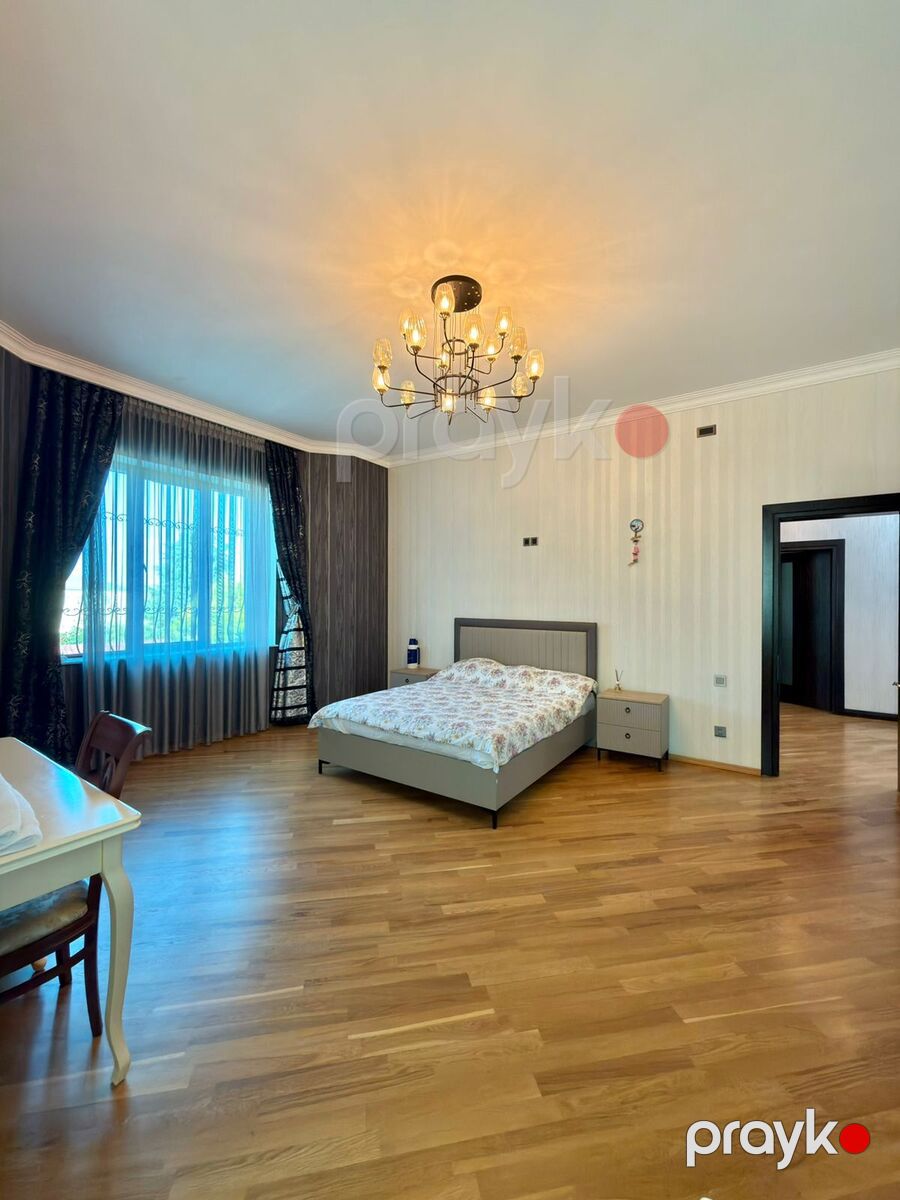 Satılır 5 otaqlı həyət evi/bağ evi 400 m² — Ev, villa, Bakı (10)