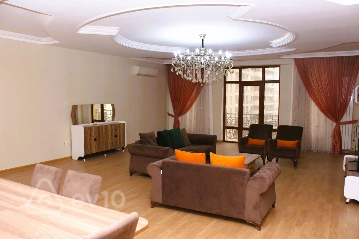 4 otaqlı mənzil, 216 m², Port Bakunun yaxınlığı — Mənzil, Bakı (6)
