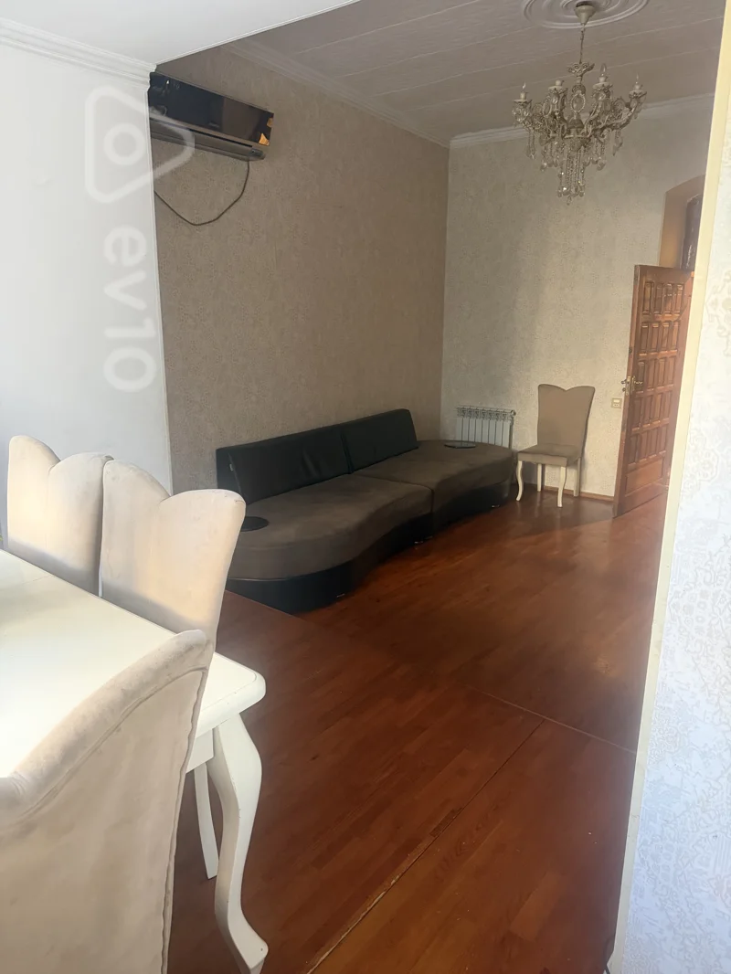 3 otaqlı mənzil, 70 m², Süleyman Rəhimov küç.163,m.15 — Bakı