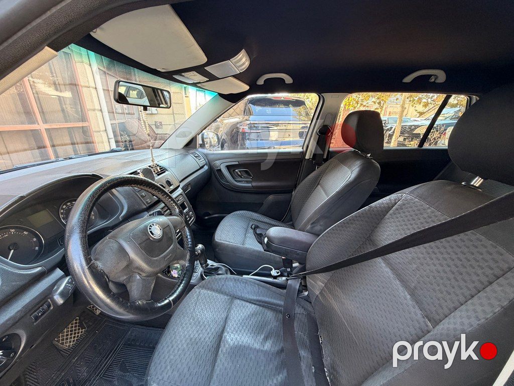 Skoda Fabia, 1.6 L, 2012 il, 523 000 km — Avtomobillər, Bakı (10)
