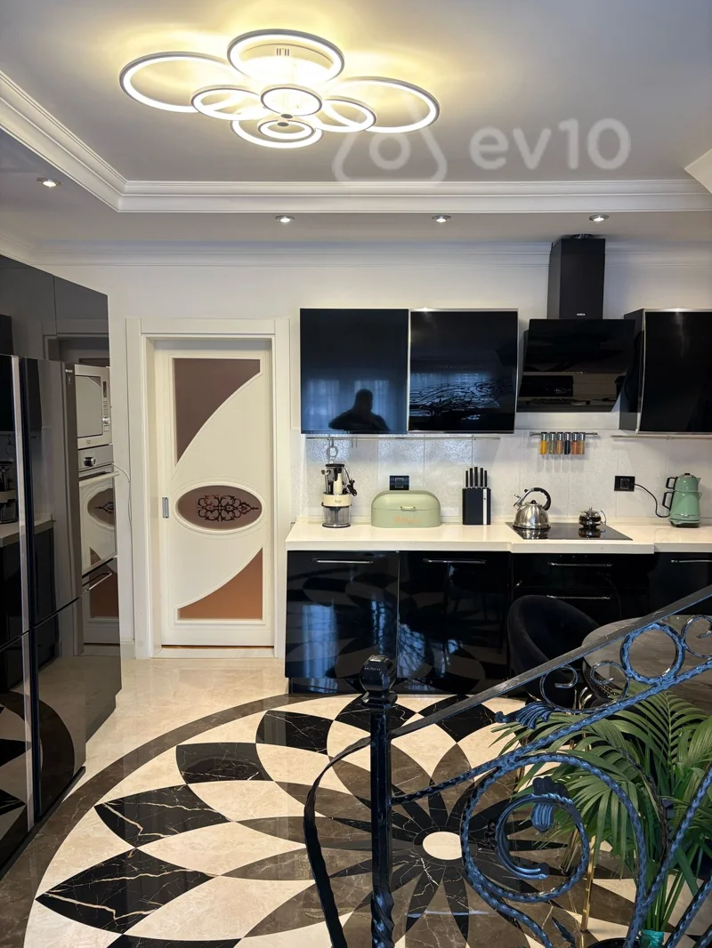5 otaqlı mənzil, 180 m², General Həsən Məcidov — Mənzil, Bakı (9)