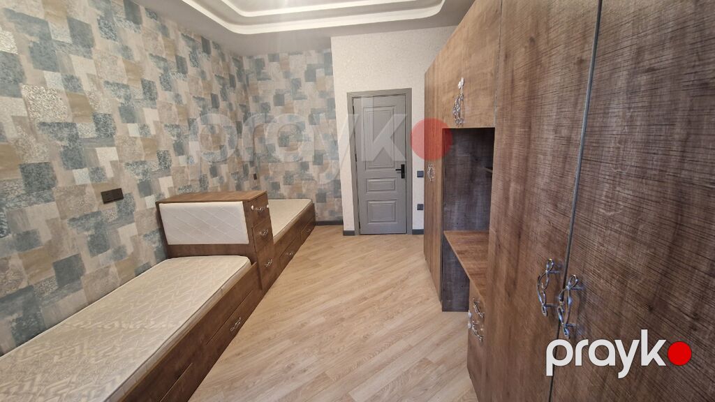 Məkan: Azadlıq prospekti, 28 May metrosunun çıxışına bir neçə addım — Mənzil, Bakı (4)
