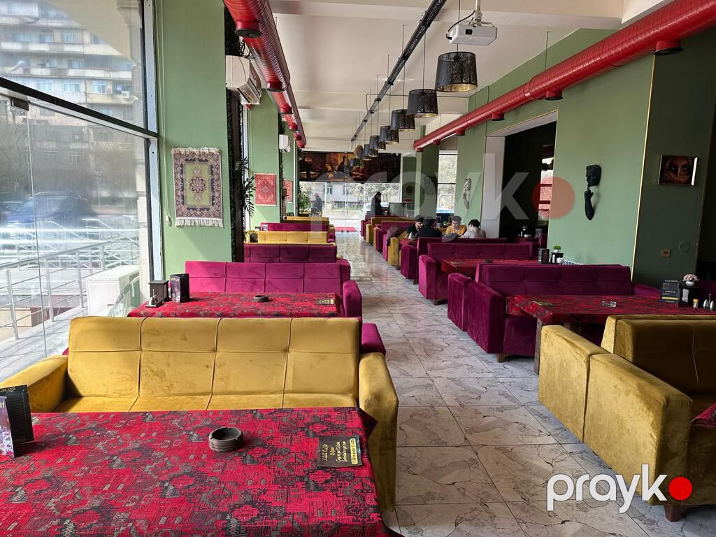 Satılır obyekt 323 m² — Əmlak, Bakı (4)