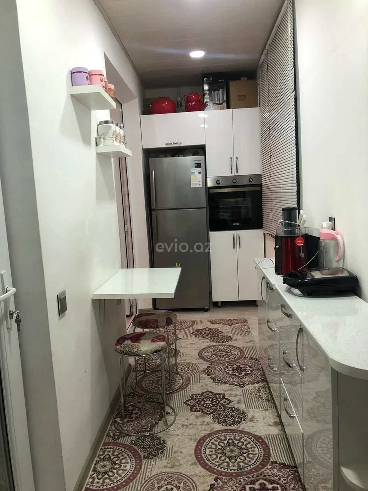 Kirayə 2 otaqlı mənzil Xalqlar Dostluğu metrosu yaxınlığında — Mənzil, Bakı (6)
