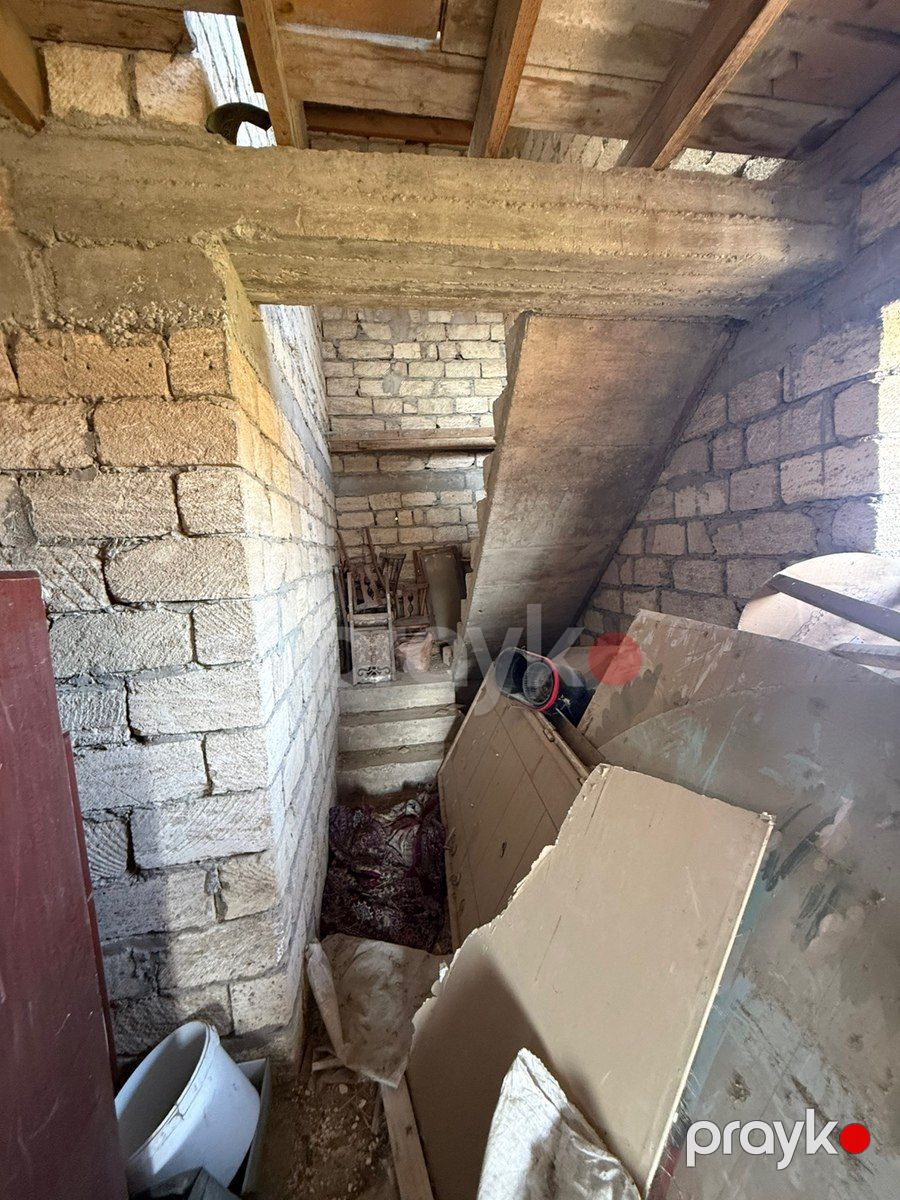 Həyət evi, Qobu qəs — Ev, villa, Bakı (8)