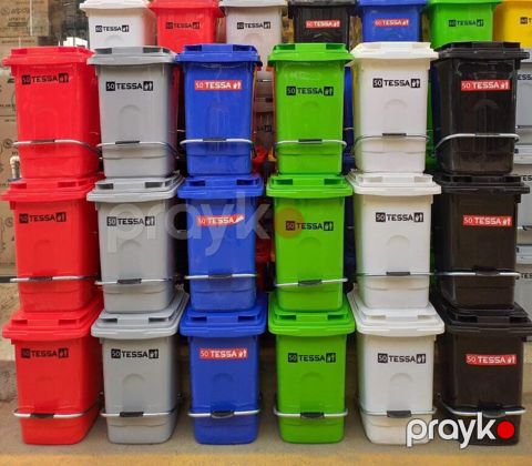 Plastik tullantı qabları — Bakı