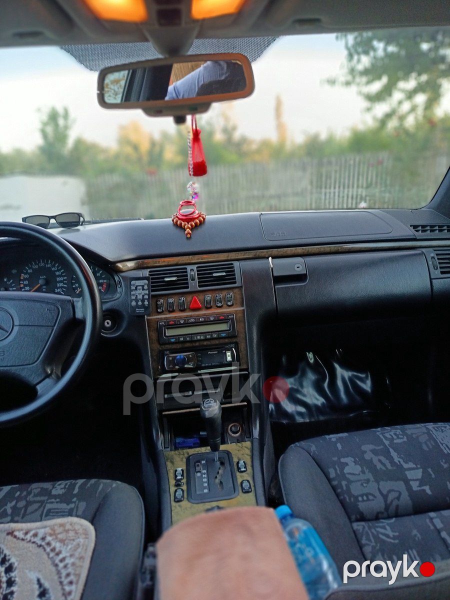 Mercedes E 230, 1996 il — Avtomobillər, Ucar (6)