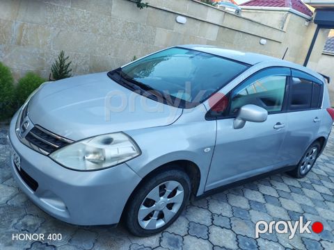 Nissan Tiida, 1.5 L, 2011 il, 139 000 km — Bakı
