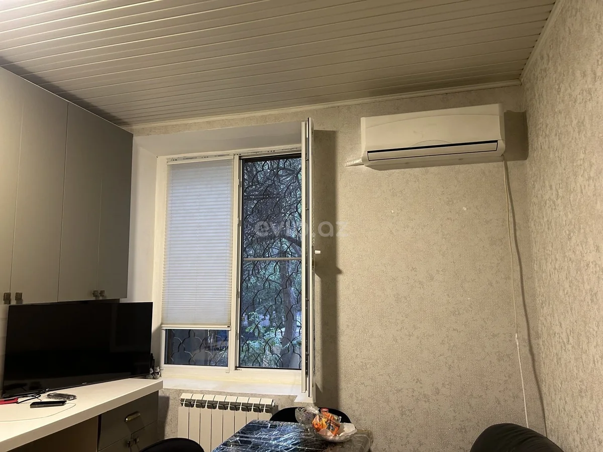 Kirayə 4 otaqlı mənzil Elmlər Akademiyası metrosu yaxınlığında — Mənzil, Bakı (11)